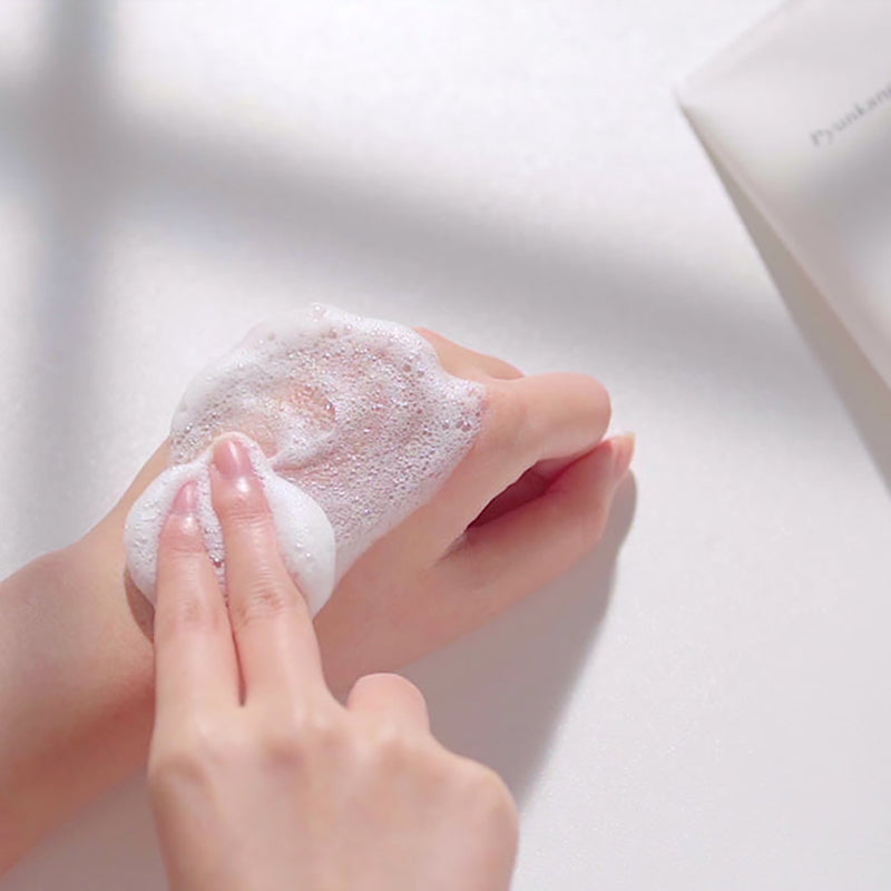 Pyunkang Yul Cleansing Foam, product photo 6
